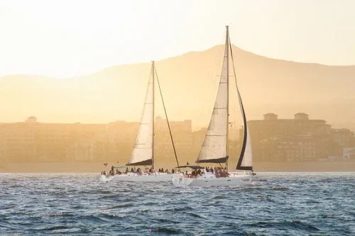 Los Cabos Luxury Sunset Sail with Light Appetizers and Open Bar