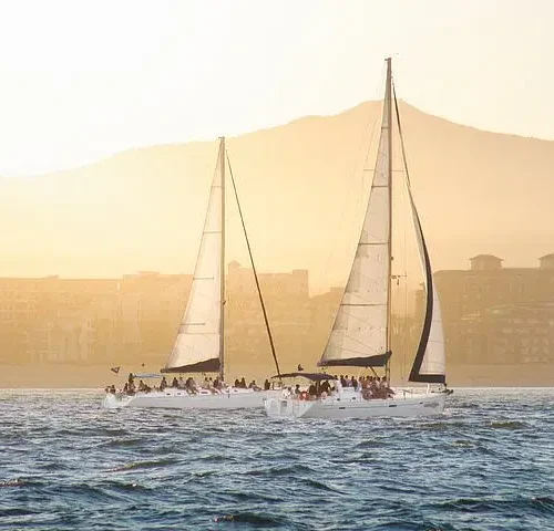 Los Cabos Luxury Sunset Sail with Light Appetizers and Open Bar