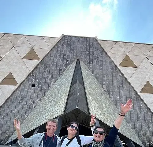 Top VIP Private Tour Grand Egyptian Museum & the New Galleries